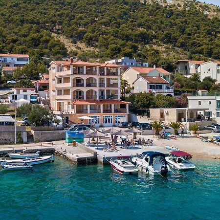 Apartments Villa Ante Гребащиця Екстер'єр фото
